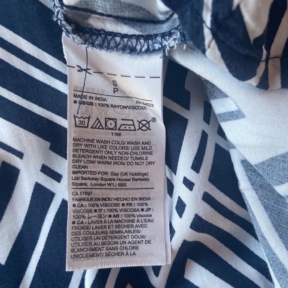 Gap Patterned Maxi Dress - Picture 12 of 13